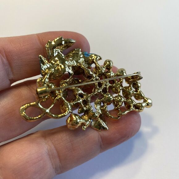 Vintage inspired brooch charming rose gold tone blue leaf & rhinestones clusters - Picture 4 of 5